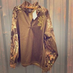 Browning Pullover